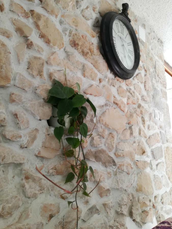 Traditional Stone House St.Anton Malinska Esterno foto