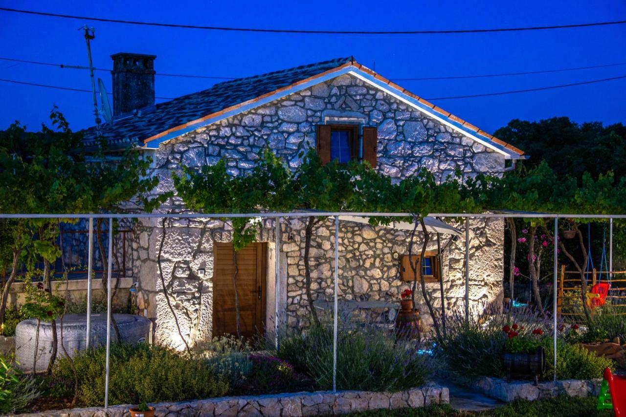 Traditional Stone House St.Anton Malinska Esterno foto